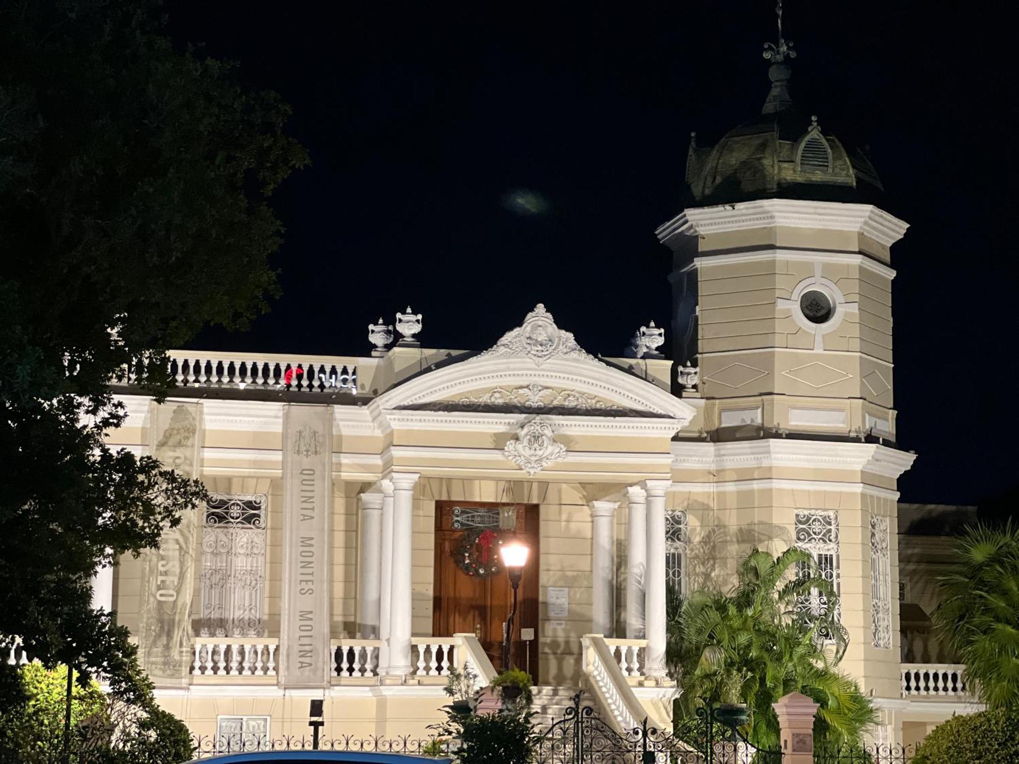 Casa Descanso Maya Con Alberca Privada, A 10 Min Del Aeropuerto 梅里达 外观 照片